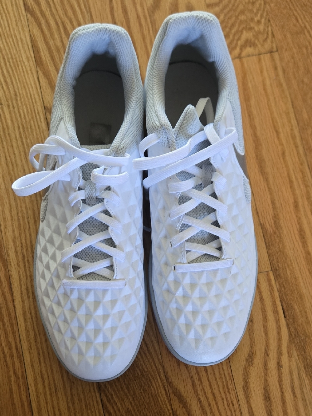 Nike Tiempo Indoor Soccer Shoe